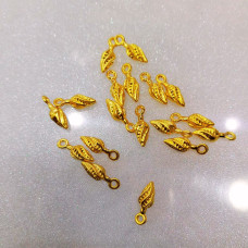 Altın Kaplama Metal Burgulu Dokulu Damla Takı Sallantısı (1 Adet)